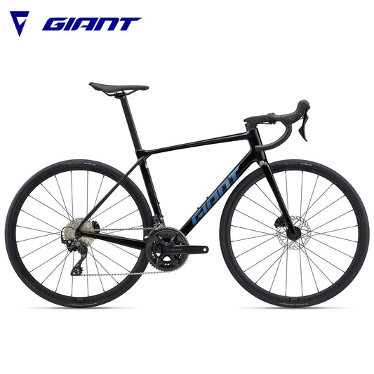 Giant TCR Advanced 2 KOM Advanced-Grade Composite Road, Race Bike Shimano 105 - Carbon