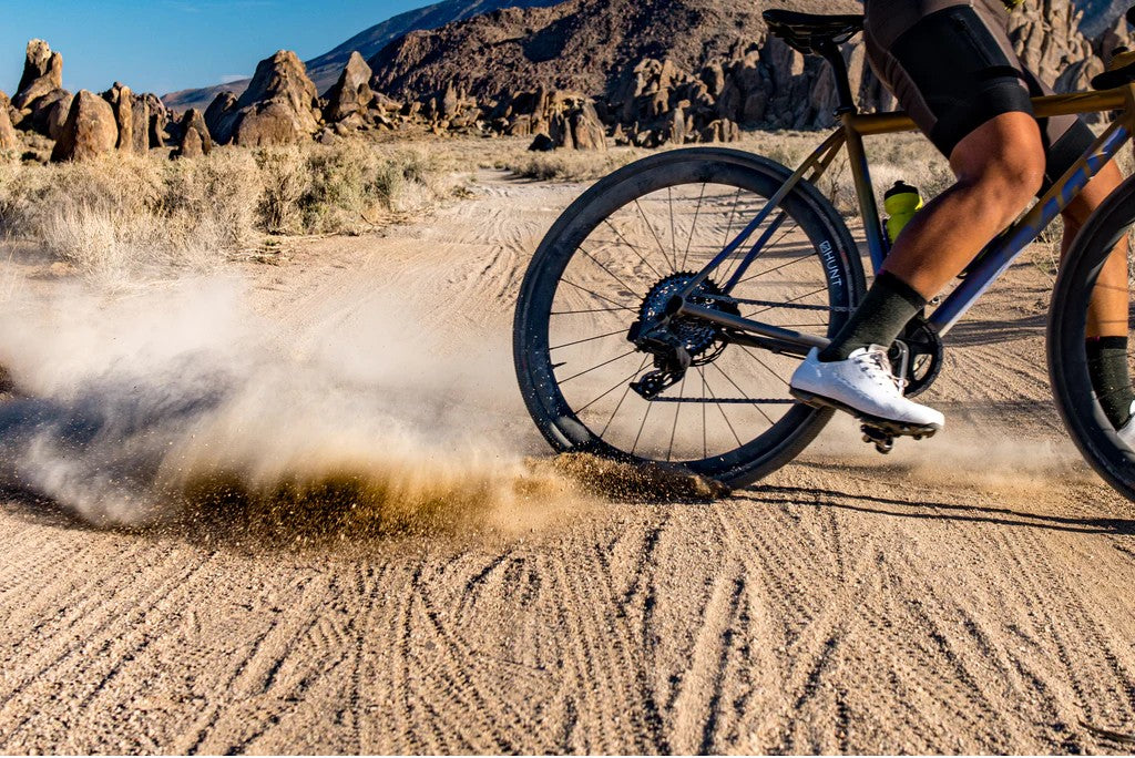 HUNT 40 Carbon Gravel Race Disc Hookless Wheelset TA 1383 grams