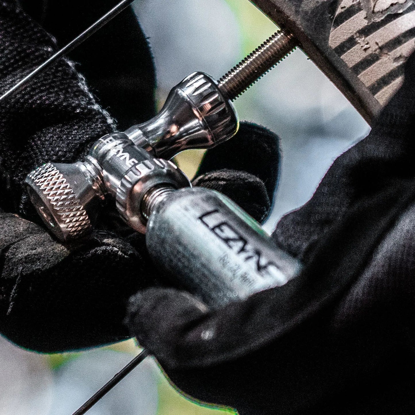 Lezyne Control Drive CO2 Inflator - Black