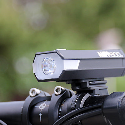 Cateye AMPP800 / VIZ300 Bike Headlight and Rear Tail Light Set