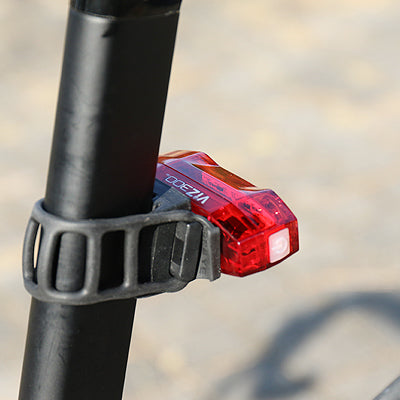 Cateye AMPP800 / VIZ300 Bike Headlight and Rear Tail Light Set