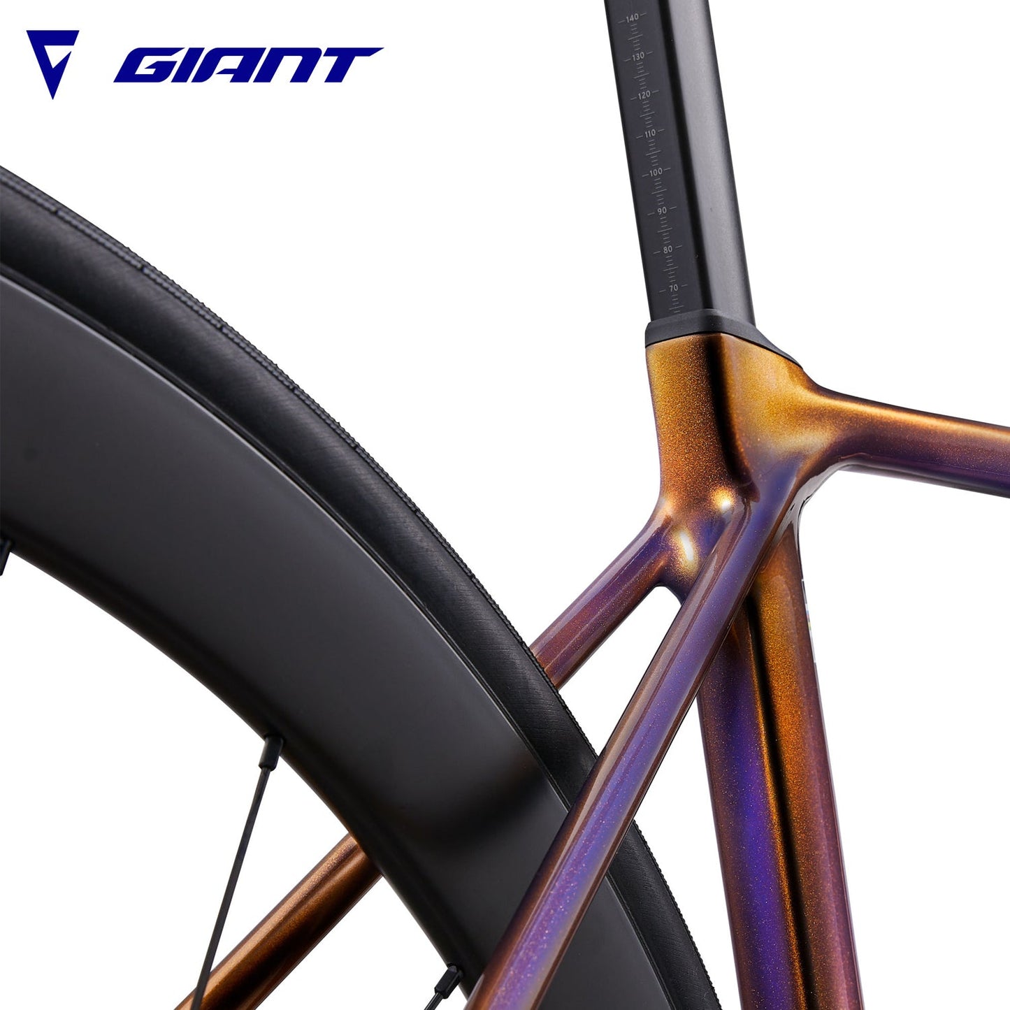 Giant TCR Advanced Pro 2 Advanced-Grade Composite Road, Race Bike Shimano 105 - Meteor Storm
