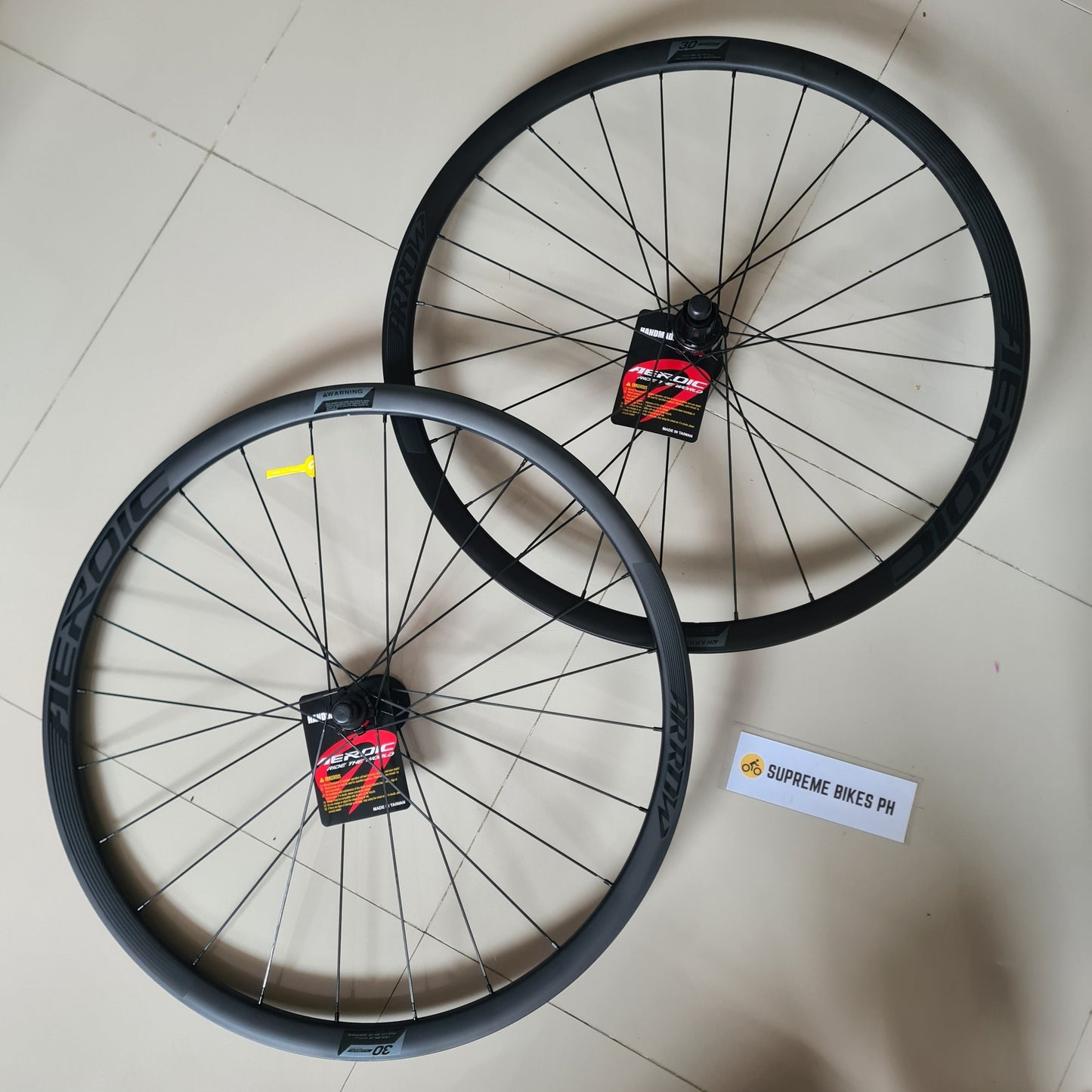 Aeroic Arrow 30 Disc 700c Road Bike Wheelset HG Hub Pillar Aero Spokes Straightpull QR/TA