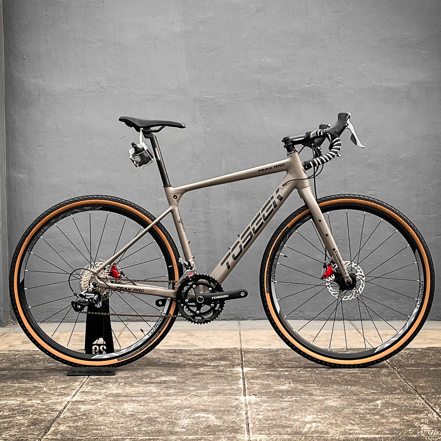 shimano claris gravel bike Toseek Peak Pro Gravel Bike Shimano Claris 8-Speed
