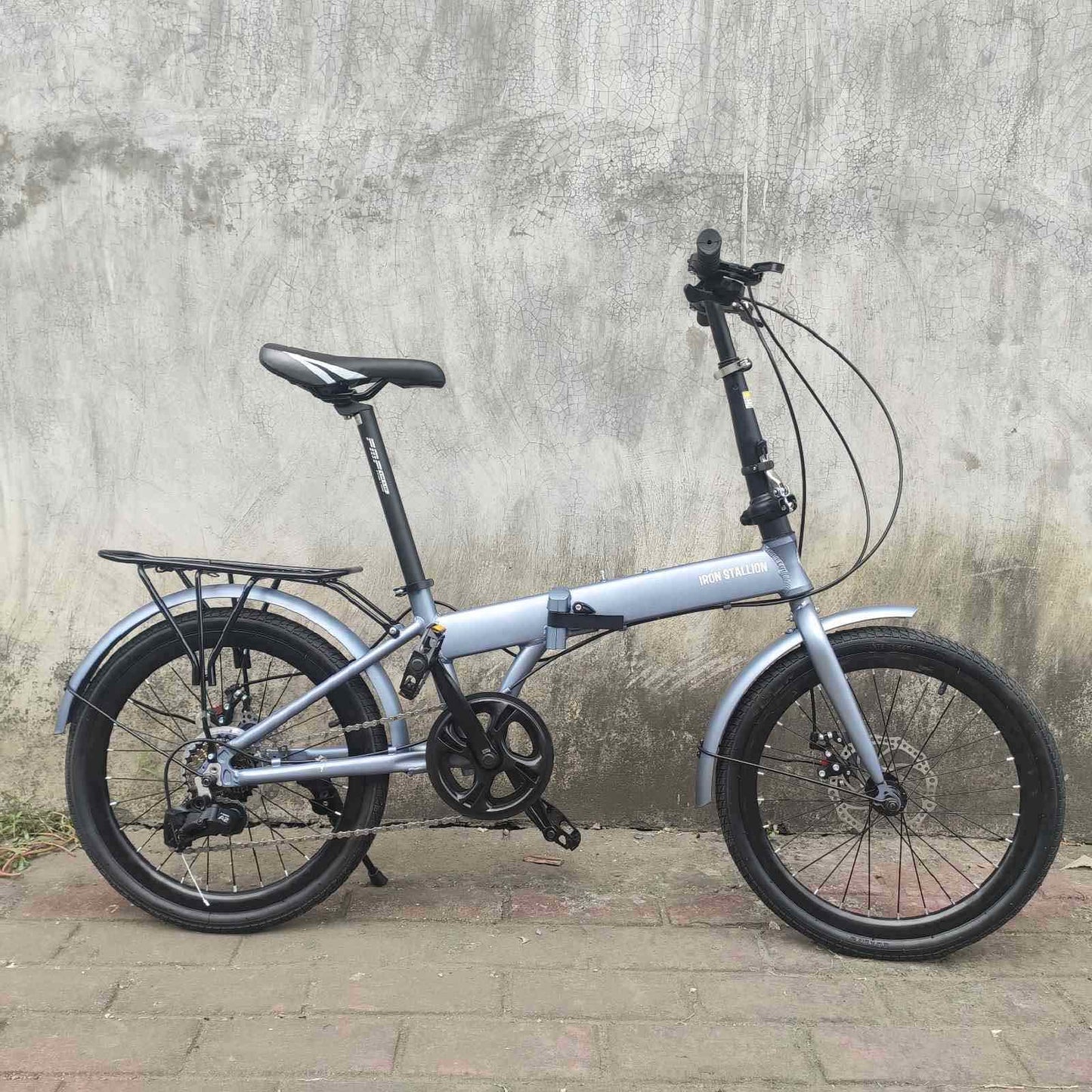 Iron Stallion Folding Bike 3x7 Speed - Gray